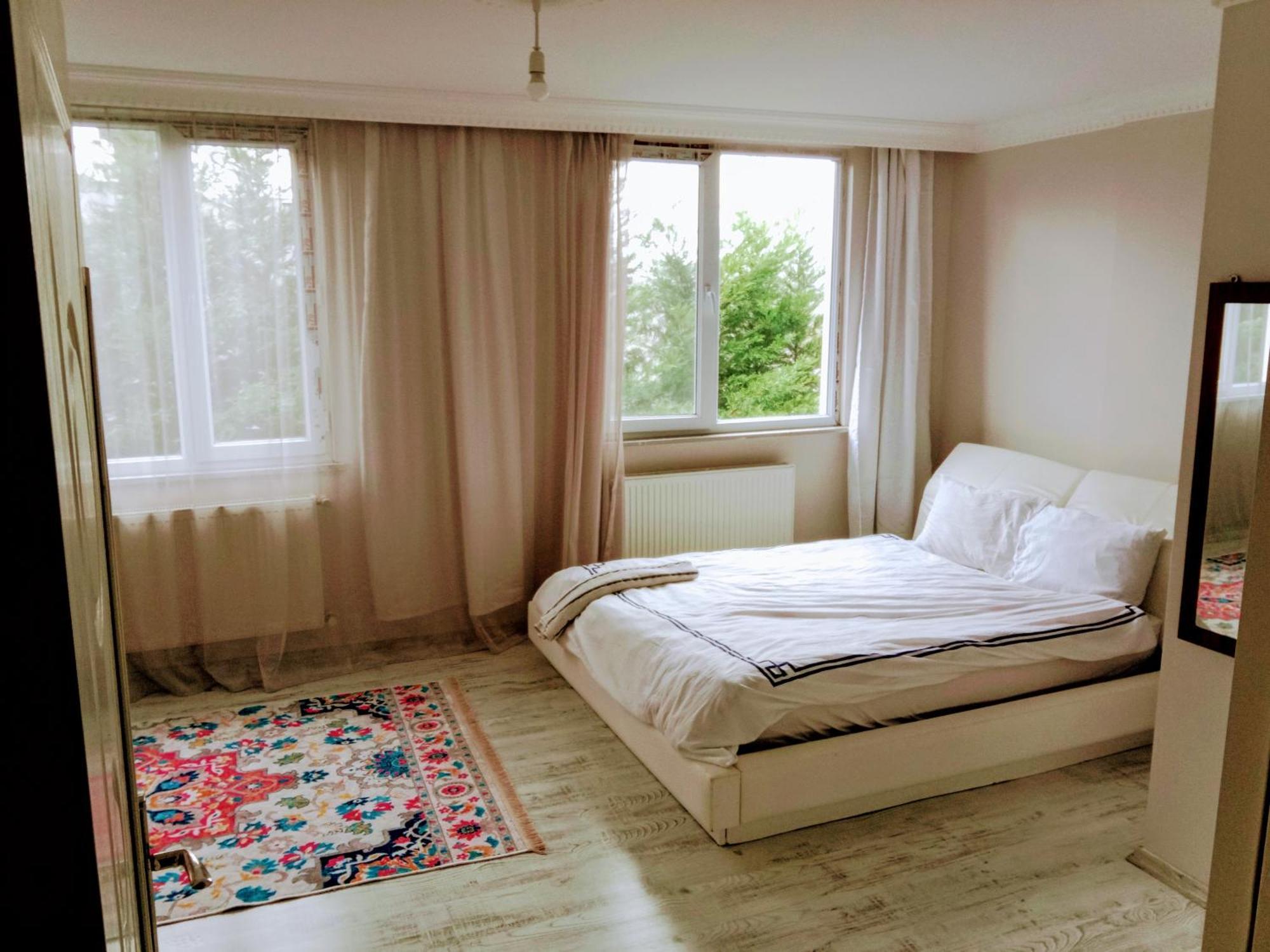 Ahmet Teacher Hotel, 5 Minutes From The Airport Arnavutkoy Exterior photo