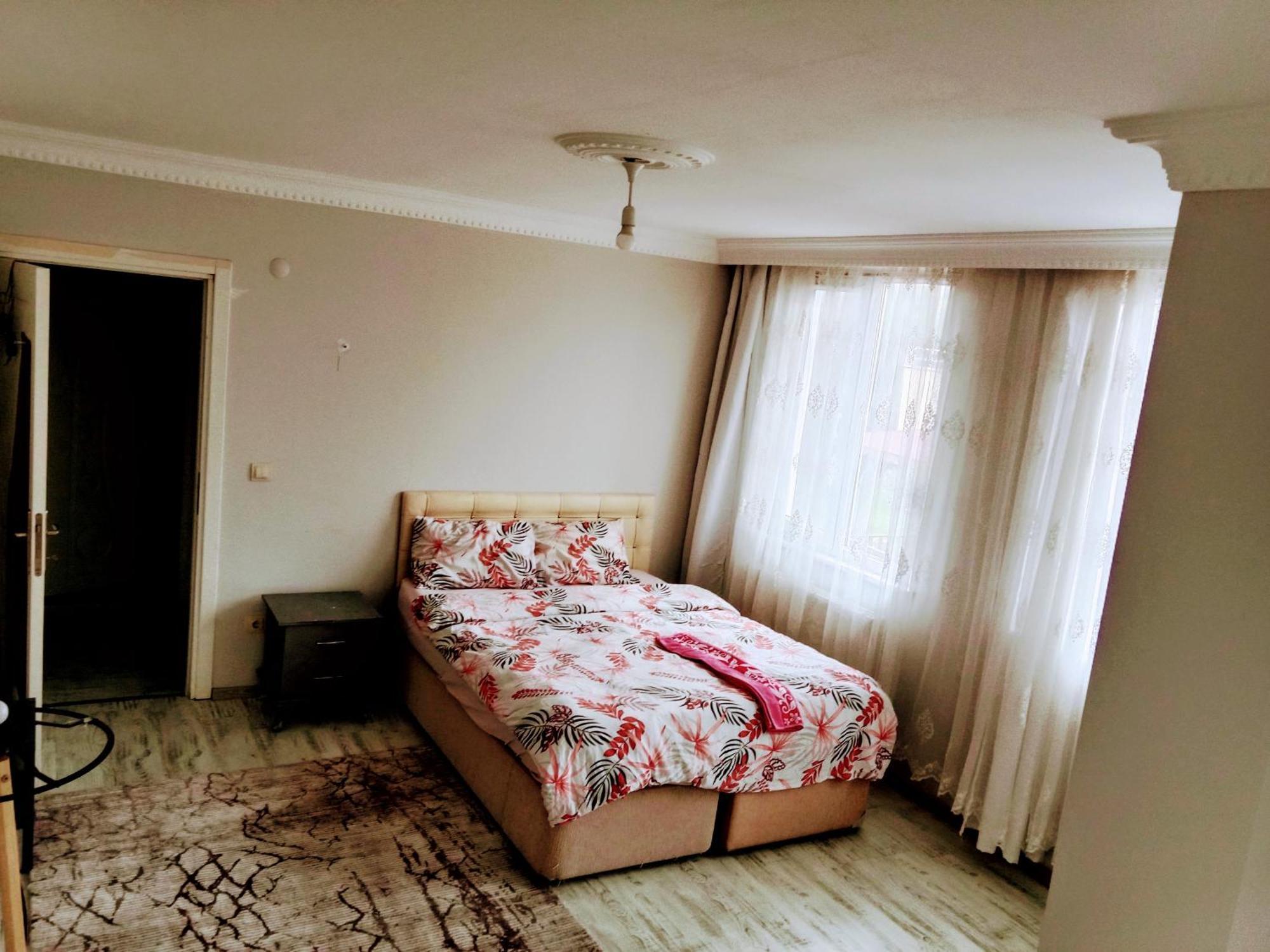 Ahmet Teacher Hotel, 5 Minutes From The Airport Arnavutkoy Exterior photo